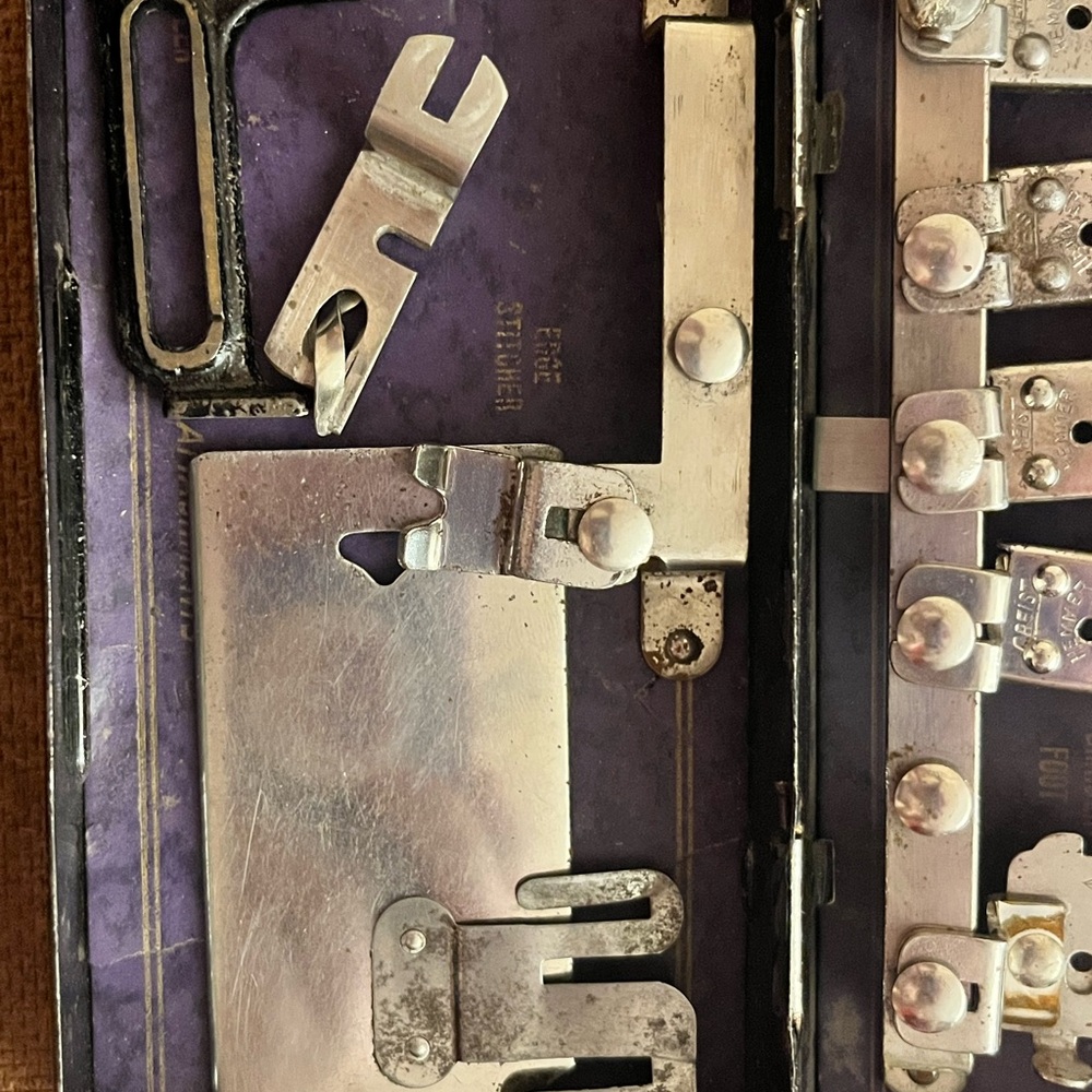 Greist Attachments Set with Case - Picture 4 of 4